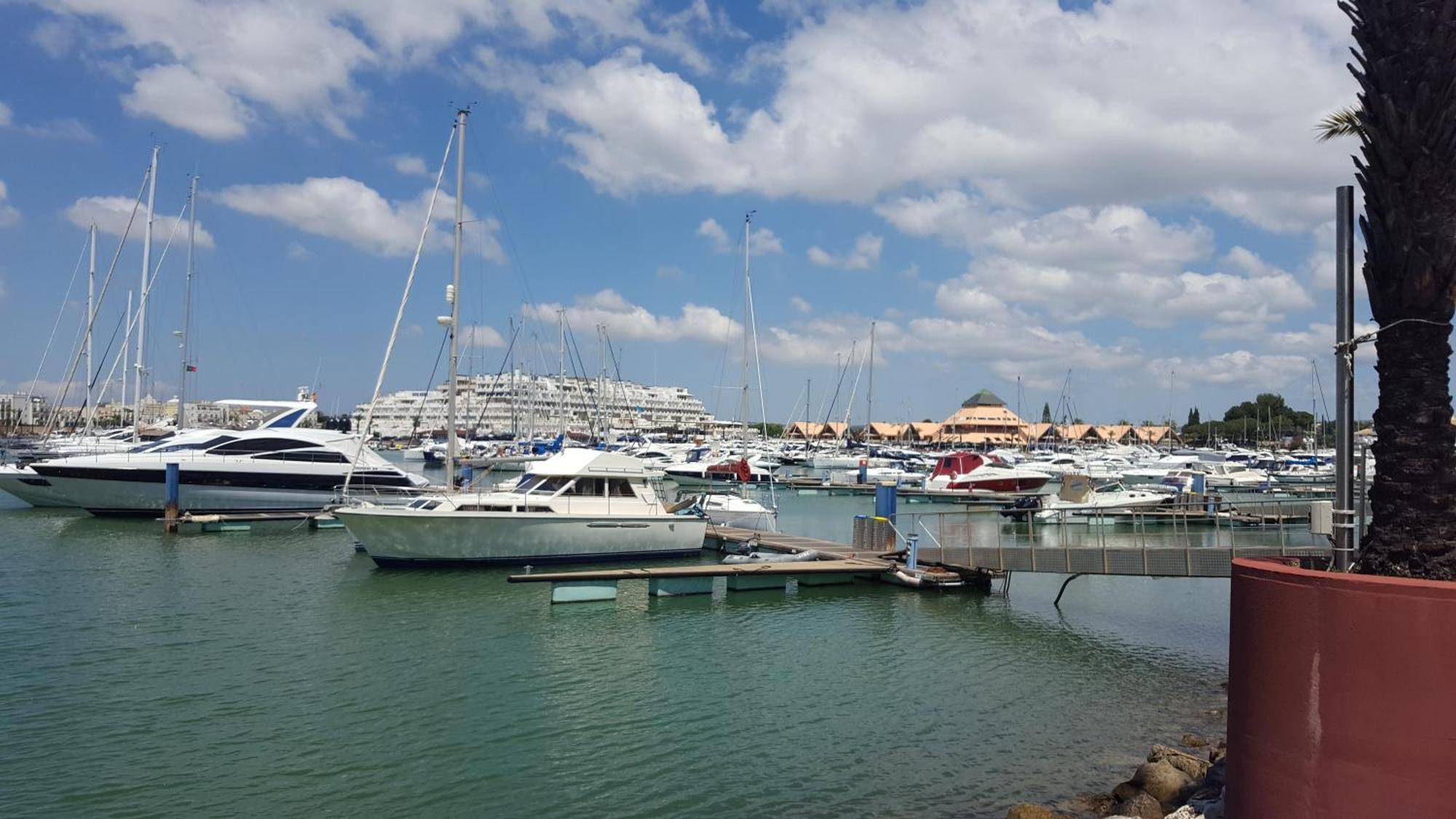 Quinta Do Romao Apartment Vilamoura Luaran gambar
