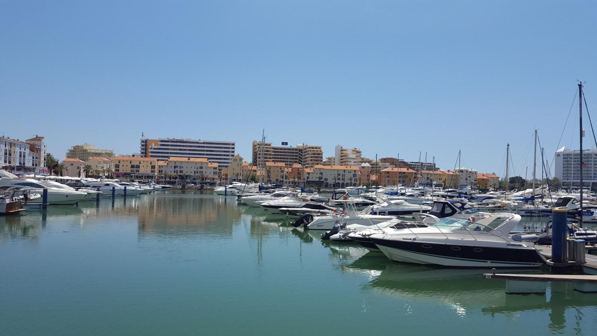 Quinta Do Romao Apartment Vilamoura Luaran gambar